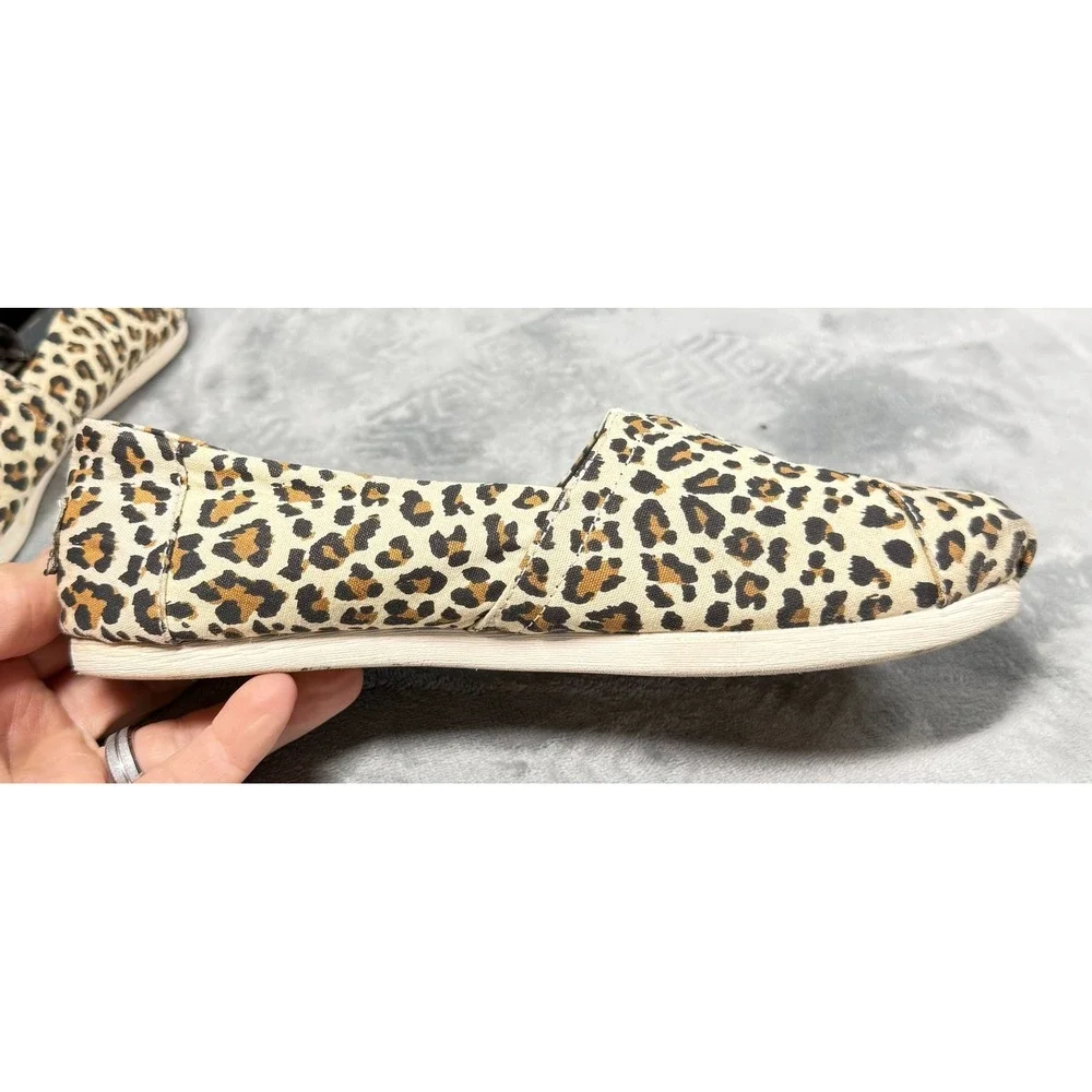 Toms Classic Alpargata Flats Womens 8 Leopard Print Canvas Slip On Shoes